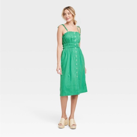 Universal Thread Dresses & Skirts - Women’s size Large Sleeveless Linen Dress - Universal Thread - Green